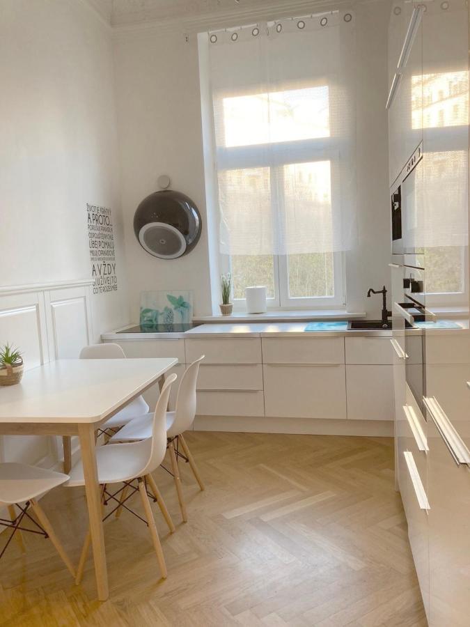 Three Rings Apartments 카를로비바리 외부 사진
