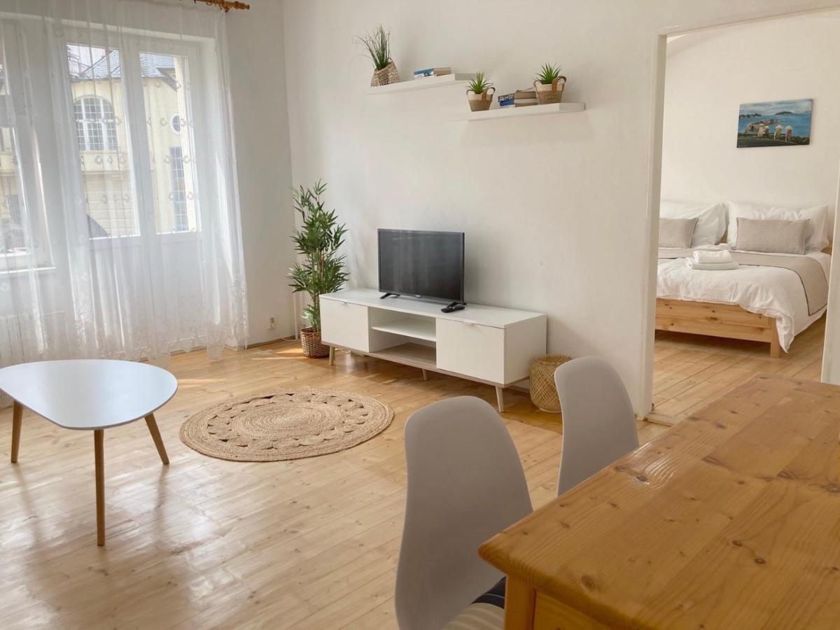 Three Rings Apartments 카를로비바리 외부 사진