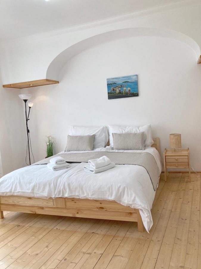 Three Rings Apartments 카를로비바리 외부 사진